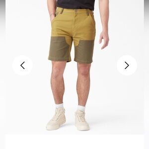 Mens Dickies two tone green 9” shorts Size 34 NWT